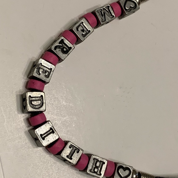 Vintage PEWTER Letter & Heart Cubes with Pink Acrylic beads Necklace 16” Black - Picture 8 of 9